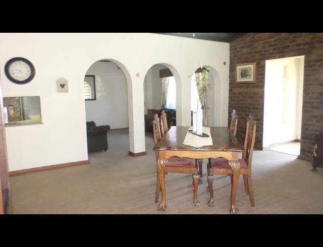 4 BEDROOM HOUSE SOLD IN DORANDIA